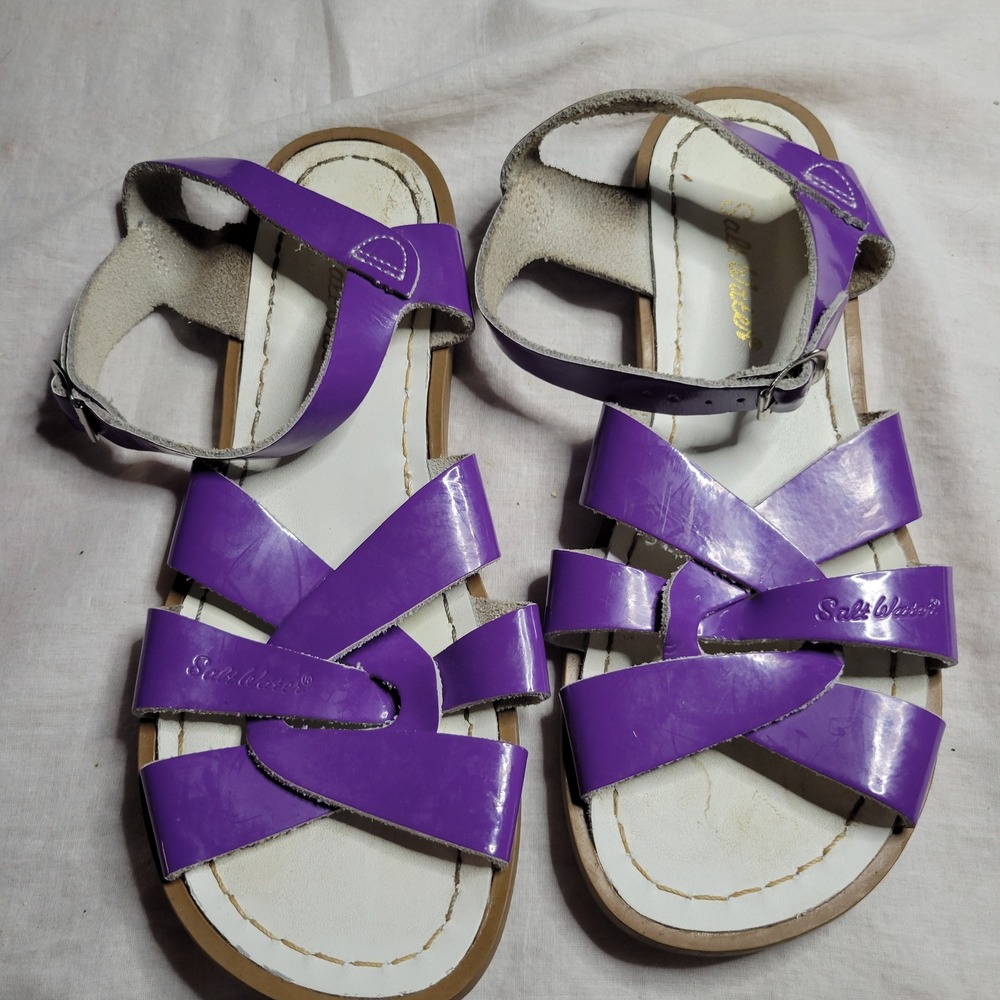 Salt Water Sandals by Hoy Shoes Purple Patent Leather Original Sandal Size 6M/8W